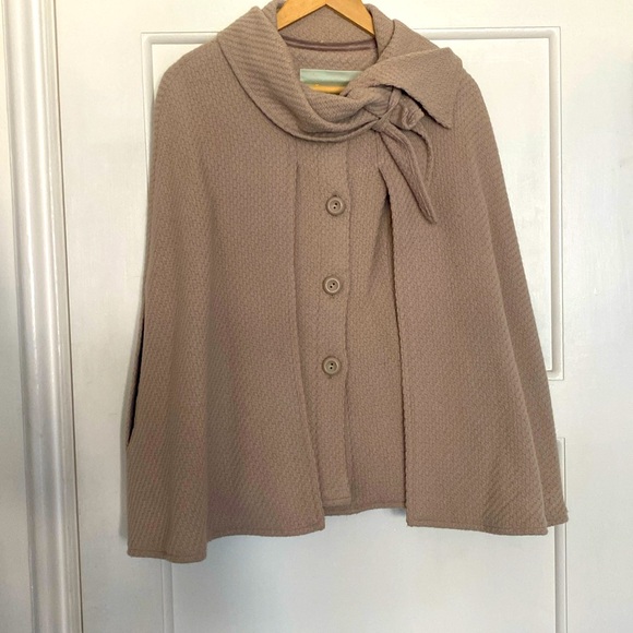 Beth Bowley Jackets & Blazers - Beth Bowley poncho jacket